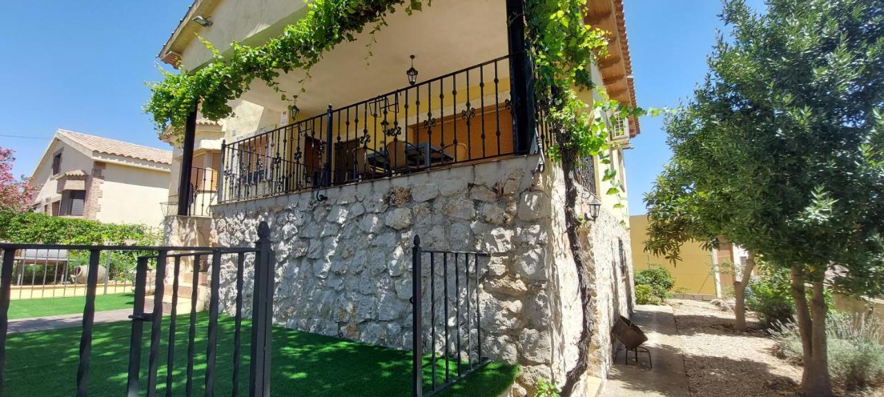 Casa Rural Rincones De Альбарес Экстерьер фото