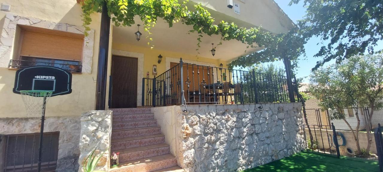 Casa Rural Rincones De Альбарес Экстерьер фото